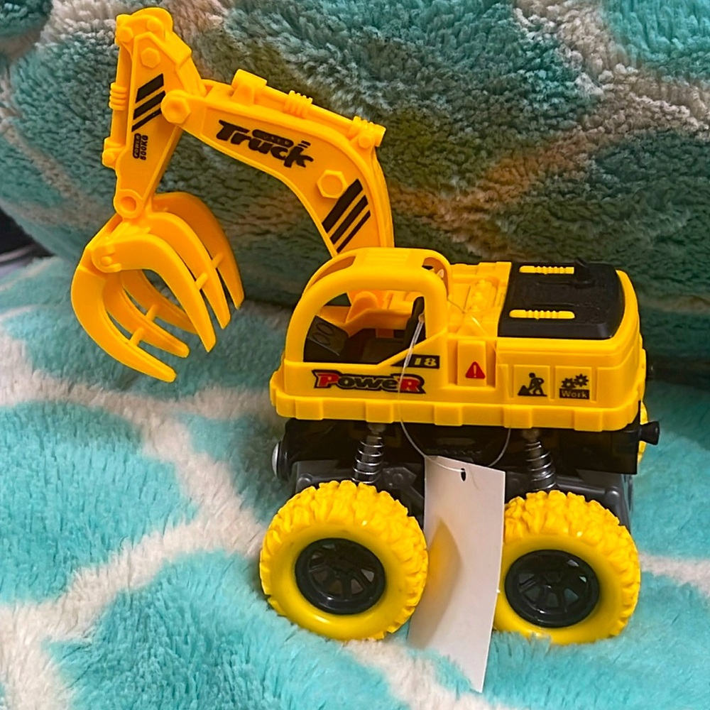 ❌SOLD❌🚜Toy “Super Truck”🛒🛍️